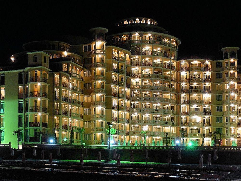 Andalucia Beach Hotel Elenite Exterior photo