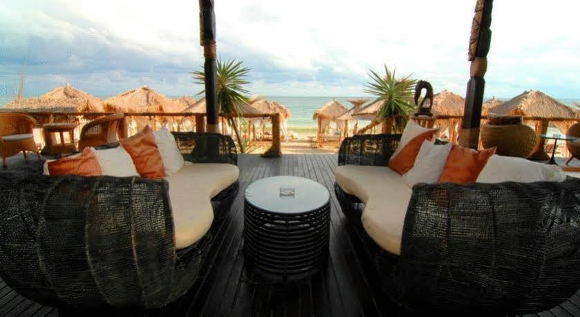 Andalucia Beach Hotel Elenite Exterior photo